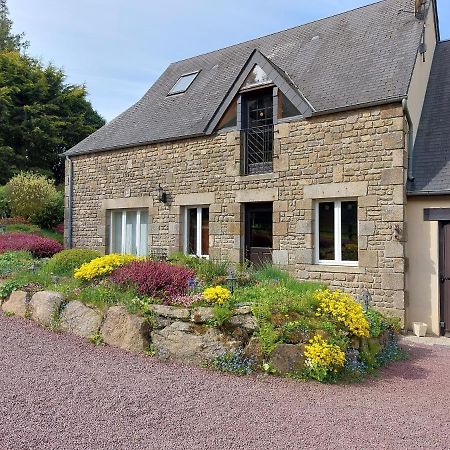 Отель Le Petit Bois Normand Champ-du-Boult Экстерьер фото